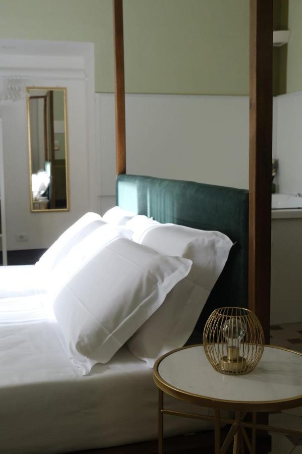 Toscano Palace Luxury Rooms CTA Exterior photo