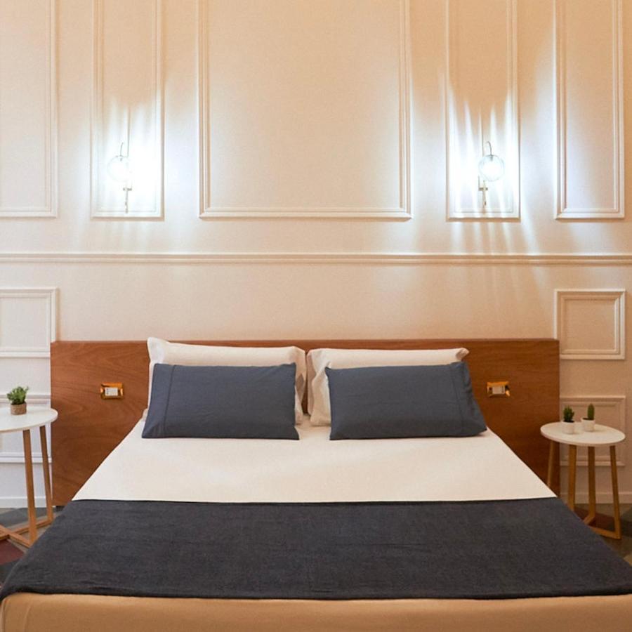 Toscano Palace Luxury Rooms CTA Exterior photo