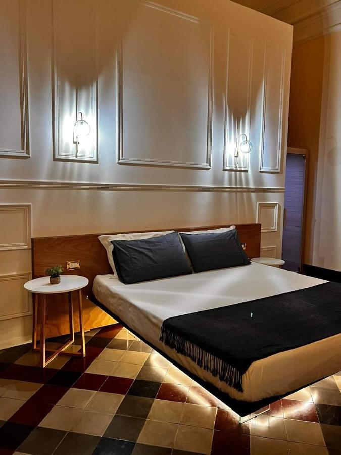 Toscano Palace Luxury Rooms CTA Exterior photo