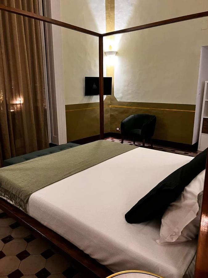 Toscano Palace Luxury Rooms CTA Exterior photo
