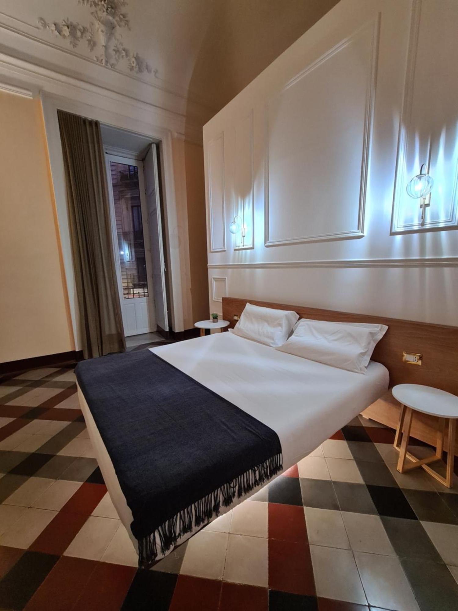 Toscano Palace Luxury Rooms CTA Exterior photo