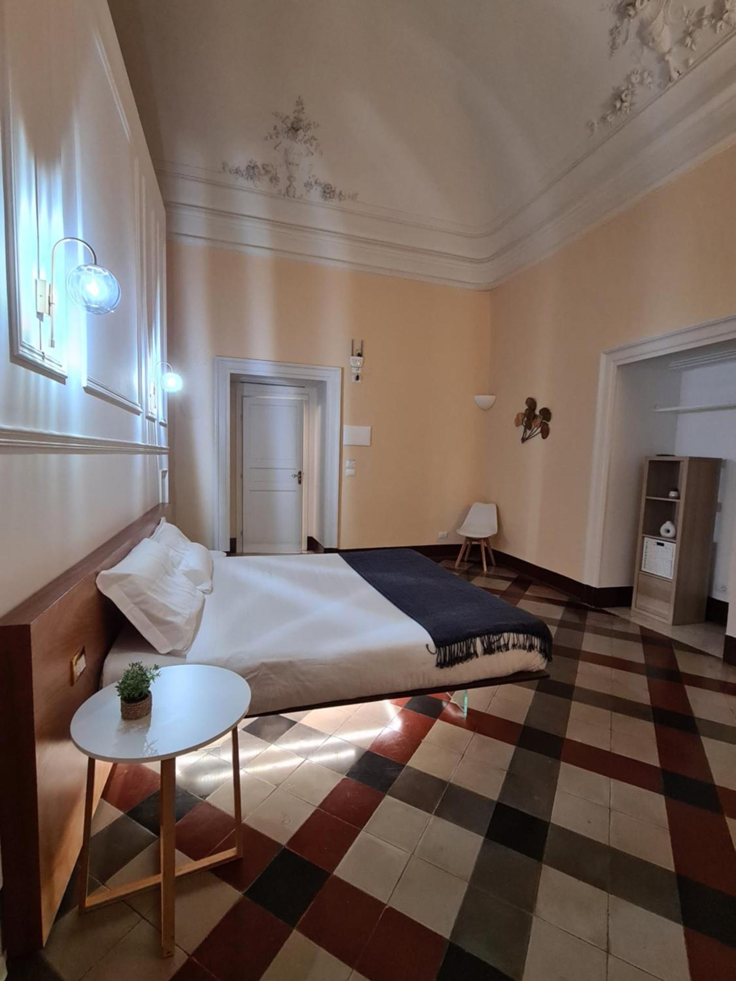 Toscano Palace Luxury Rooms CTA Exterior photo